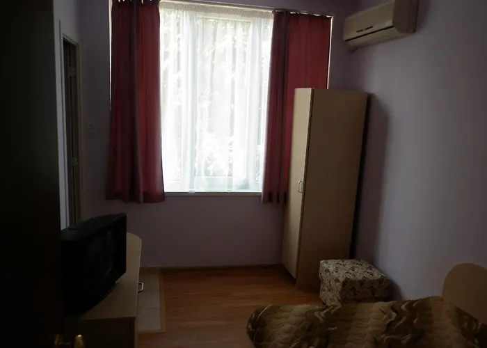 伊万诺娃伽思玛旅馆 瓦爾納